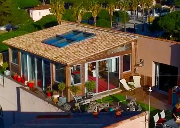 Port Duplex Plein Sud 200 M2 Et 100 M2 De Terrasse * Hyeres